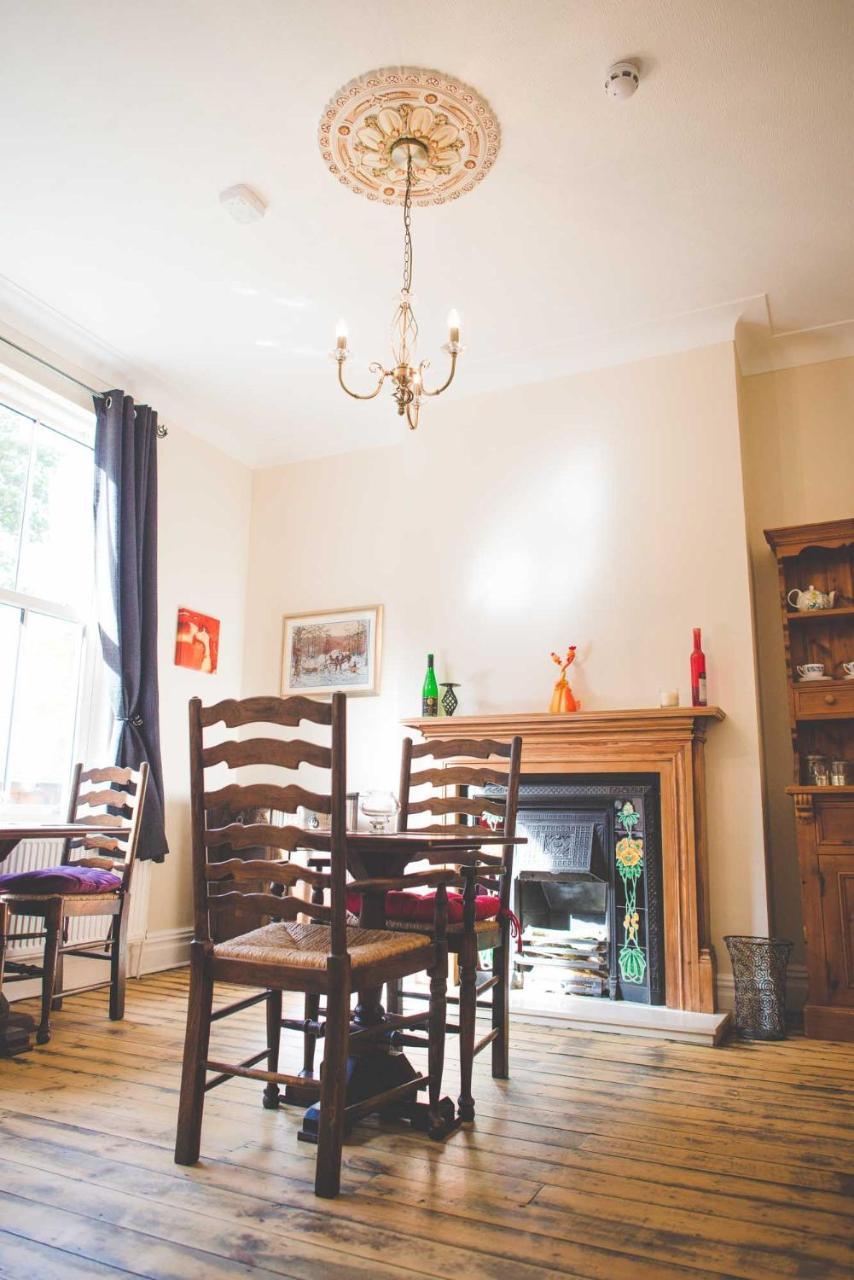Glencoe Villa Guesthouse Featherstone Екстер'єр фото
